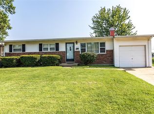 2065 Flamingo Dr, Florissant, MO