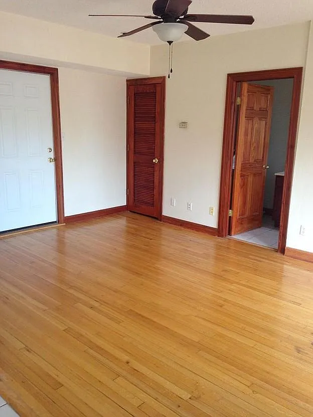 7296 Lyndover Pl — Photo 3