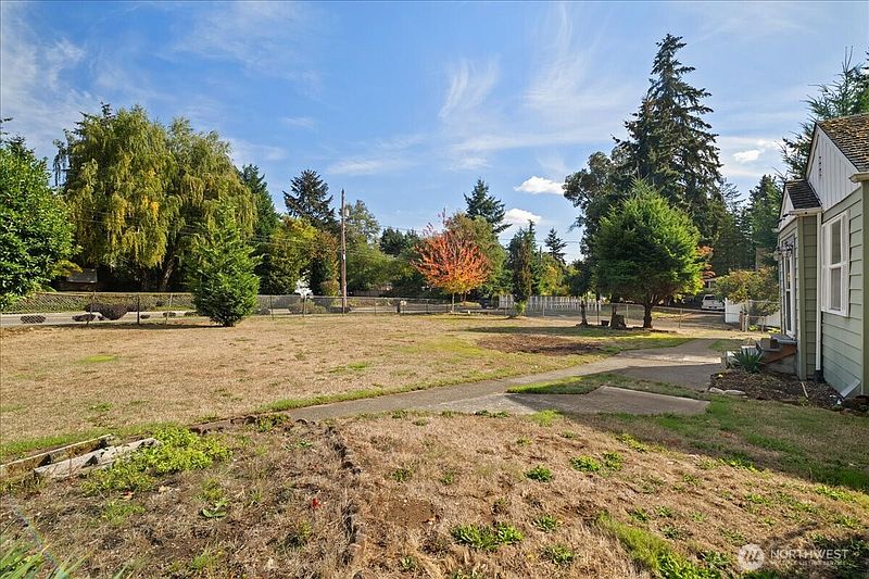 5th image of 12005 5th Avenue S