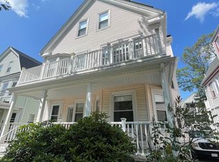 11 Ossipee Rd #1B, Somerville, MA 02144