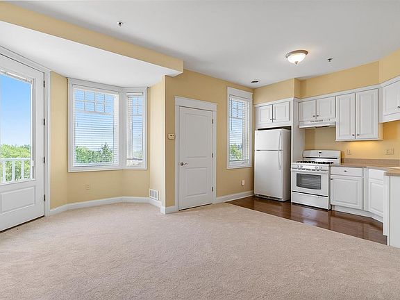 2nd image of 725 Harbor Watch Dr Unit 303-17