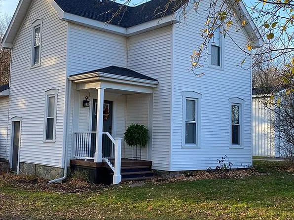 2474 Metamora Rd, Lapeer, MI 48446