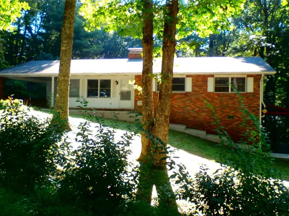 45 Mountain Laurel Dr, Spruce Pine, NC 28777