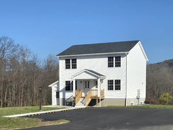 65 River Valley Ct #65, Dover Plains, NY 12522