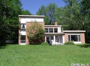 2860 W Lake Rd, Cazenovia, NY 13035