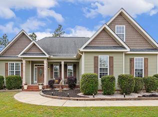 182 Brendamoore Ct, Fuquay Varina, NC 27526