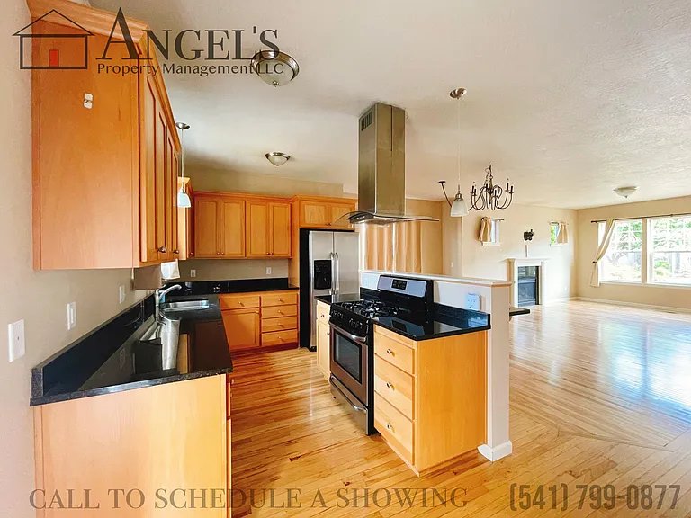 5513 Tribute Way — Photo 3