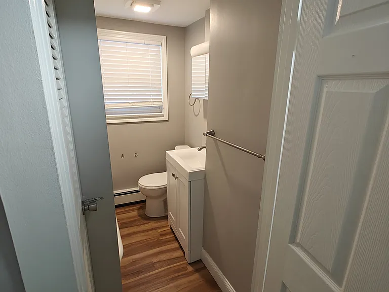 28 Vine St #101 — Photo 4