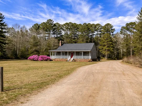 129 Melrose Pl, Moncks Corner, SC 29461