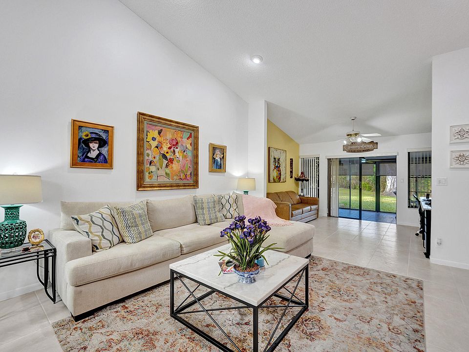 1st image of 5319 Palmetto Palm Court #B