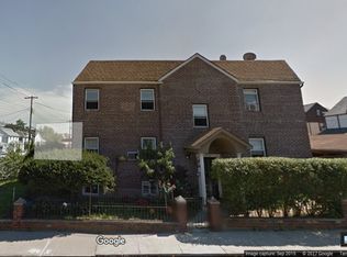 9002 Springfield Blvd, Queens Village, NY 11428