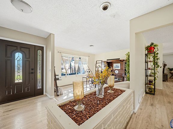 3rd image of 2015 Erwin Rd