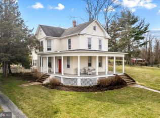 38749 Bolington Rd, Lovettsville, VA