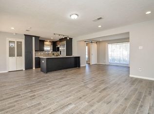 9215 Sharpcrest St, Houston, TX 77036