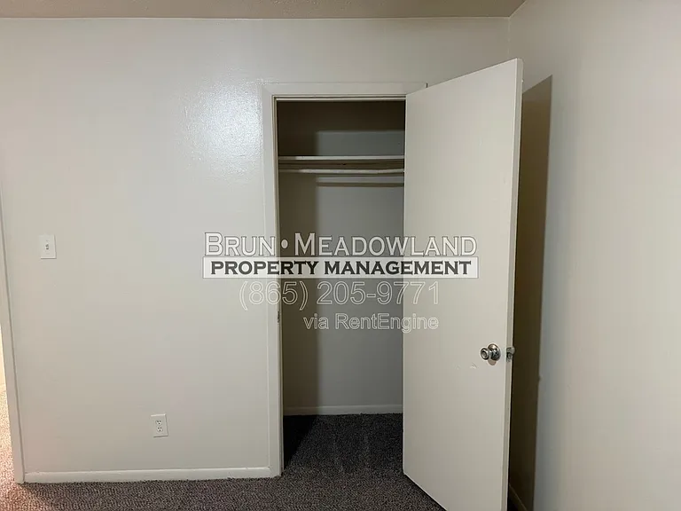 5525 Jacksboro Pike #3 — Photo 14