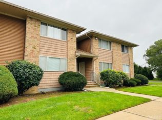 401 Cynthia Ct, Princeton, NJ 08540