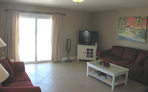 5th image of 1029B Ocean Ave