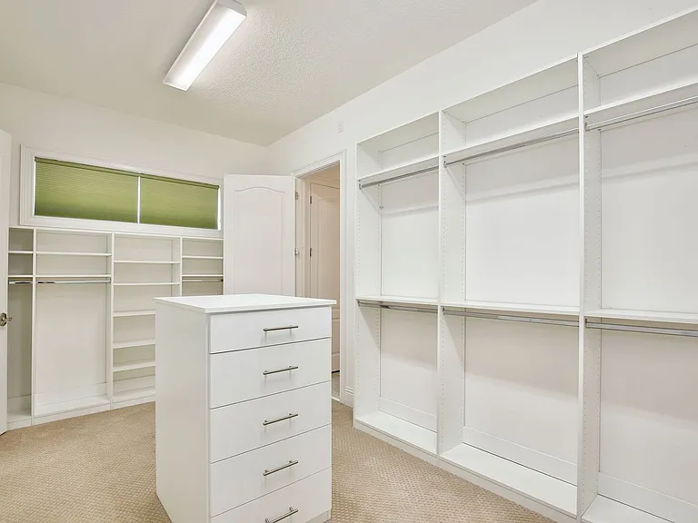 10822 Mobberley Cir — Photo 16