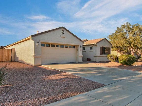 2nd image of 688 E Palomino Way