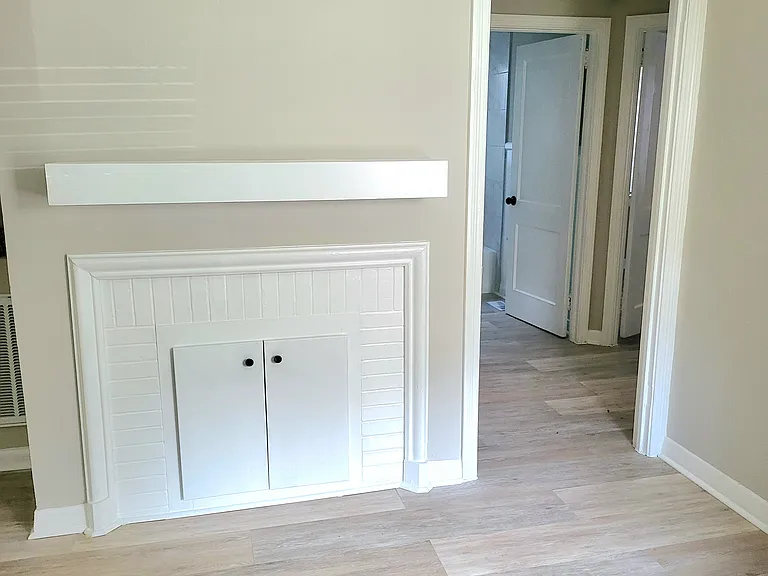 1318 Fay St — Photo 2