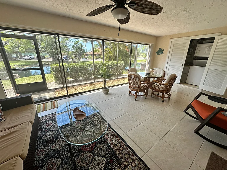 4572 Red Maple Rd — Photo 14