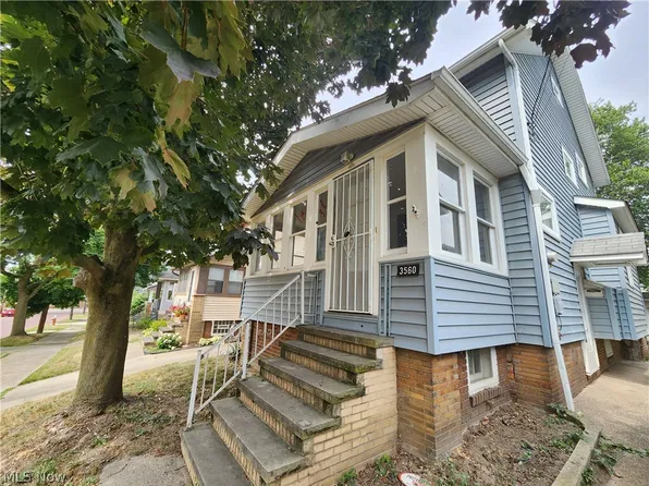 3560 W 65th St, Cleveland, OH 44102
