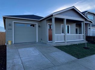 434 Wintersage Cir, Talent, OR 97540