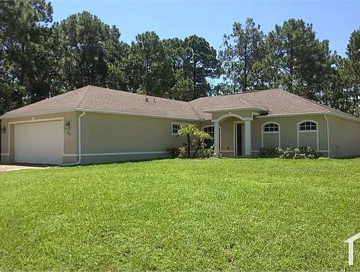 4 bed, 1626 sqft, $2,195 — Photo 2