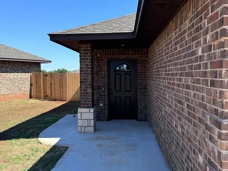 7621 Wild Flower Way #B — Photo 2