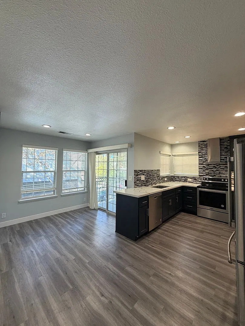 Aggie Properties - Residential — Photo 1