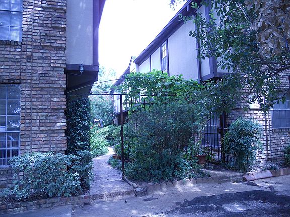 2nd image of 1801 Huldy St APT 13