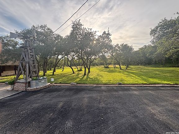 3rd image of 5370 FM 1863
