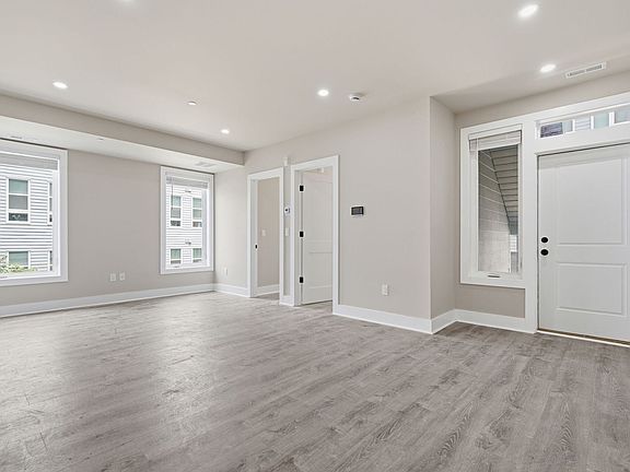 2nd image of 727 16th St NE #3