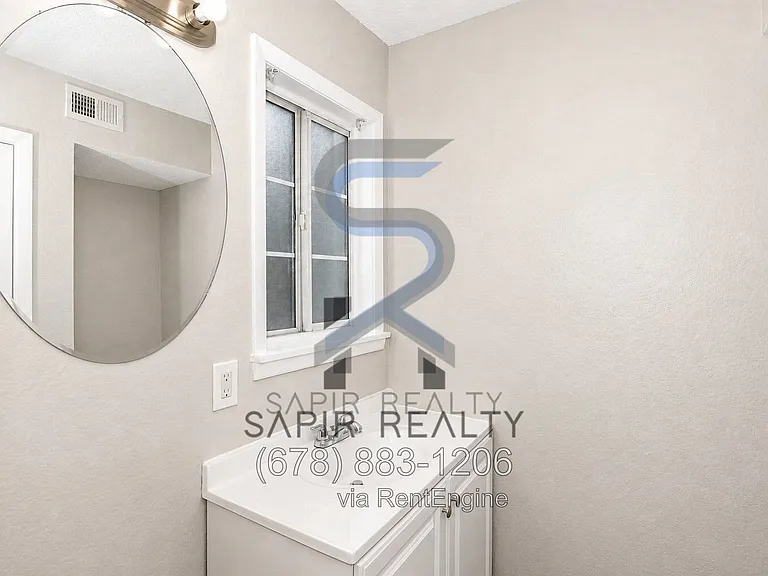 2045 Alison Ct SW #5 — Photo 12