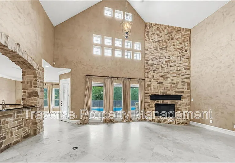 129 Acorn Ln — Photo 7