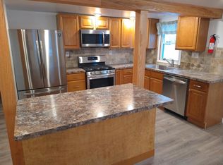 5951 Lakeview Ter, Lake View, NY 14085