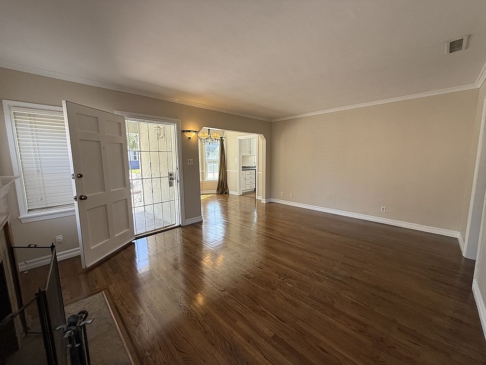1st image of 3111 W Jeffries Ave