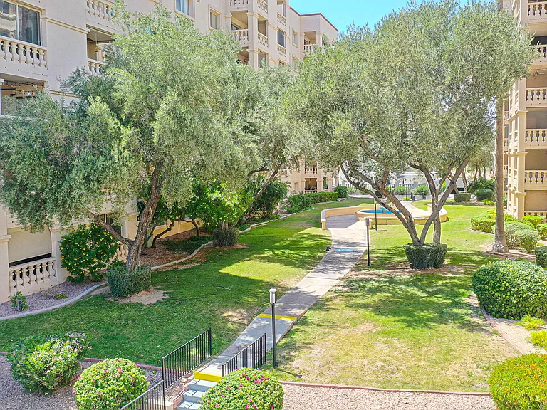 7920 E Camelback Rd #111 — Photo 30