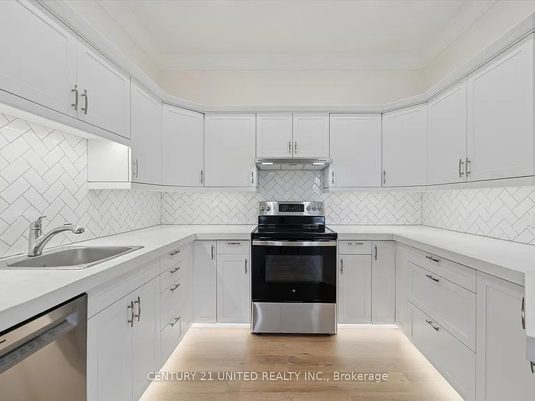 1027 Willcox St #201 — Photo 15
