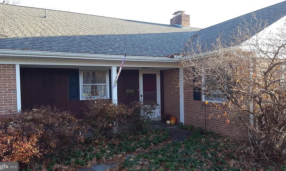 2nd image of 955 Lincoln Heights Ave
