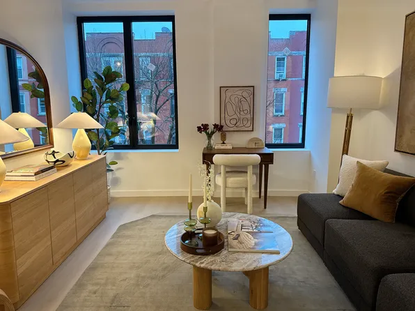 645 Park Place image 1 of 12