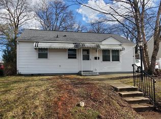 203 Kuethe Rd NE, Glen Burnie, MD 21060