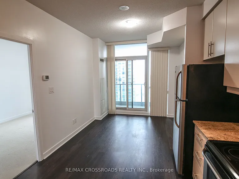 33 Bay St #3205 — Photo 2