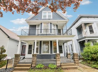 310 E Smith St #310, Milwaukee, WI 53207