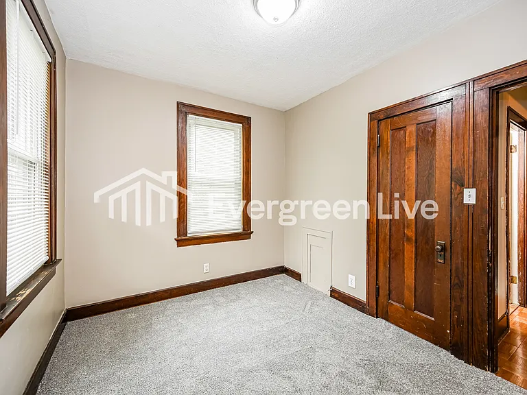 5320 Colerain Ave — Photo 14