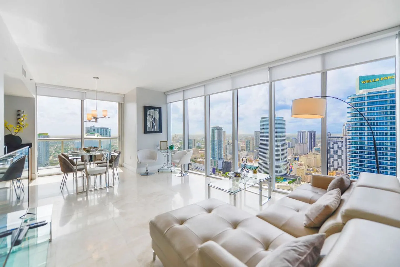 2 bed, 2.0 bath, 1280 sqft, $4,785 — Photo 1