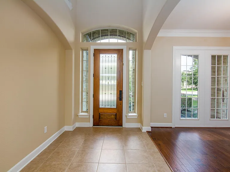 34 Canoe Bend Ct — Photo 4