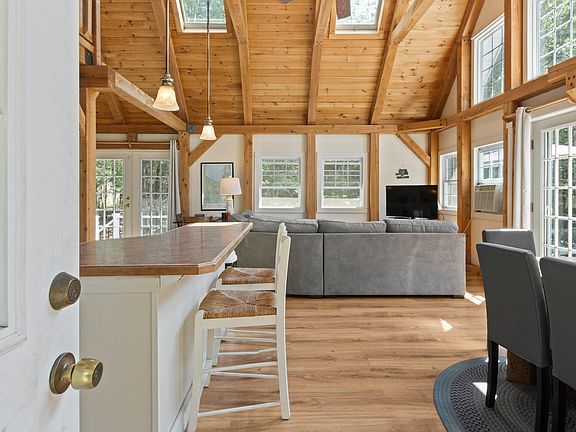 2nd image of 43 N Beach Road