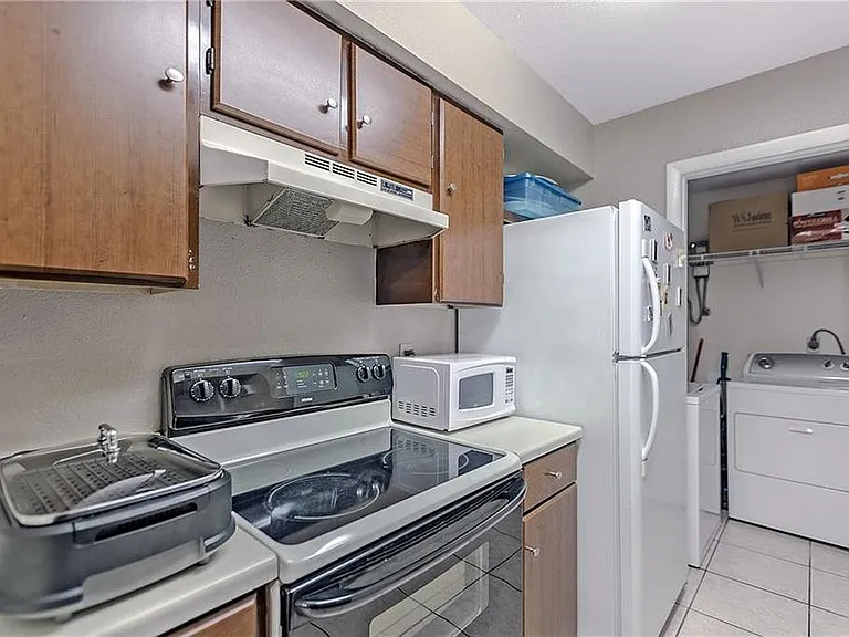 3024 Parkway Blvd #107 — Photo 9