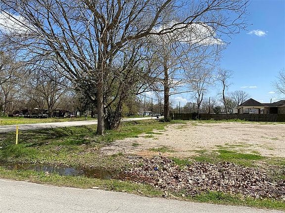 Front view approximately 54 feet from corner